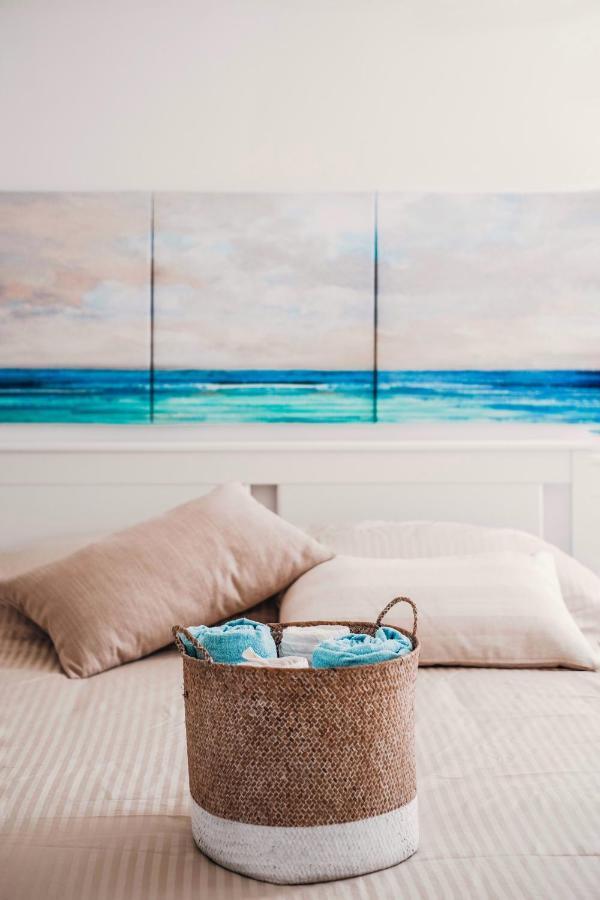 Tetti Bianchi - Deva'S Suite Home Ostuni Exteriör bild