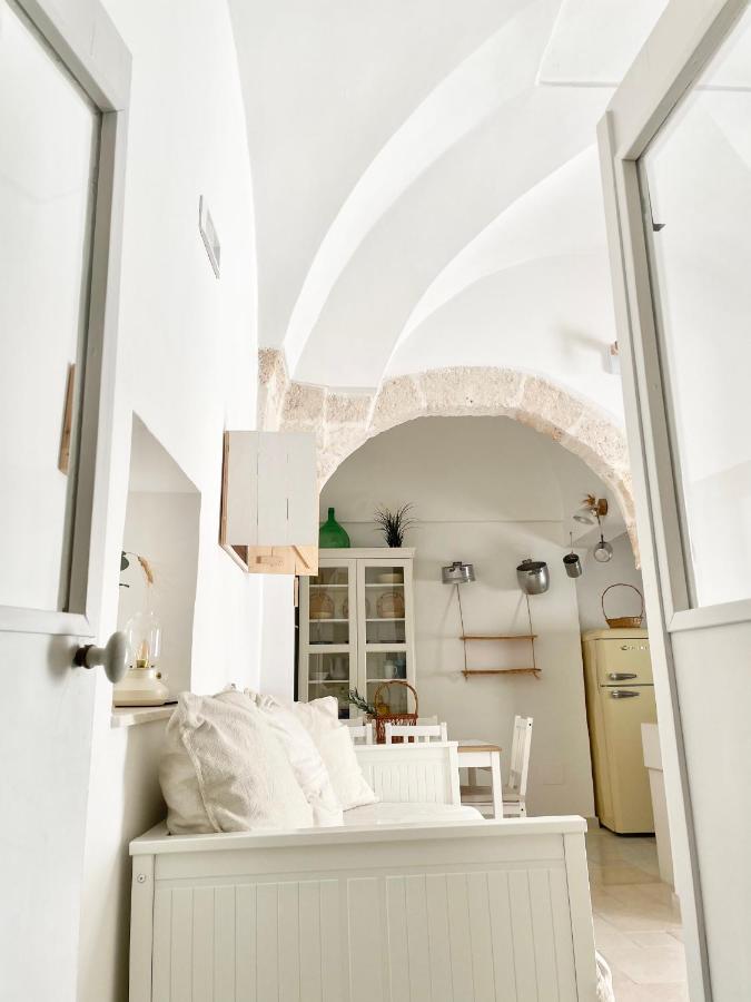 Tetti Bianchi - Deva'S Suite Home Ostuni Exteriör bild